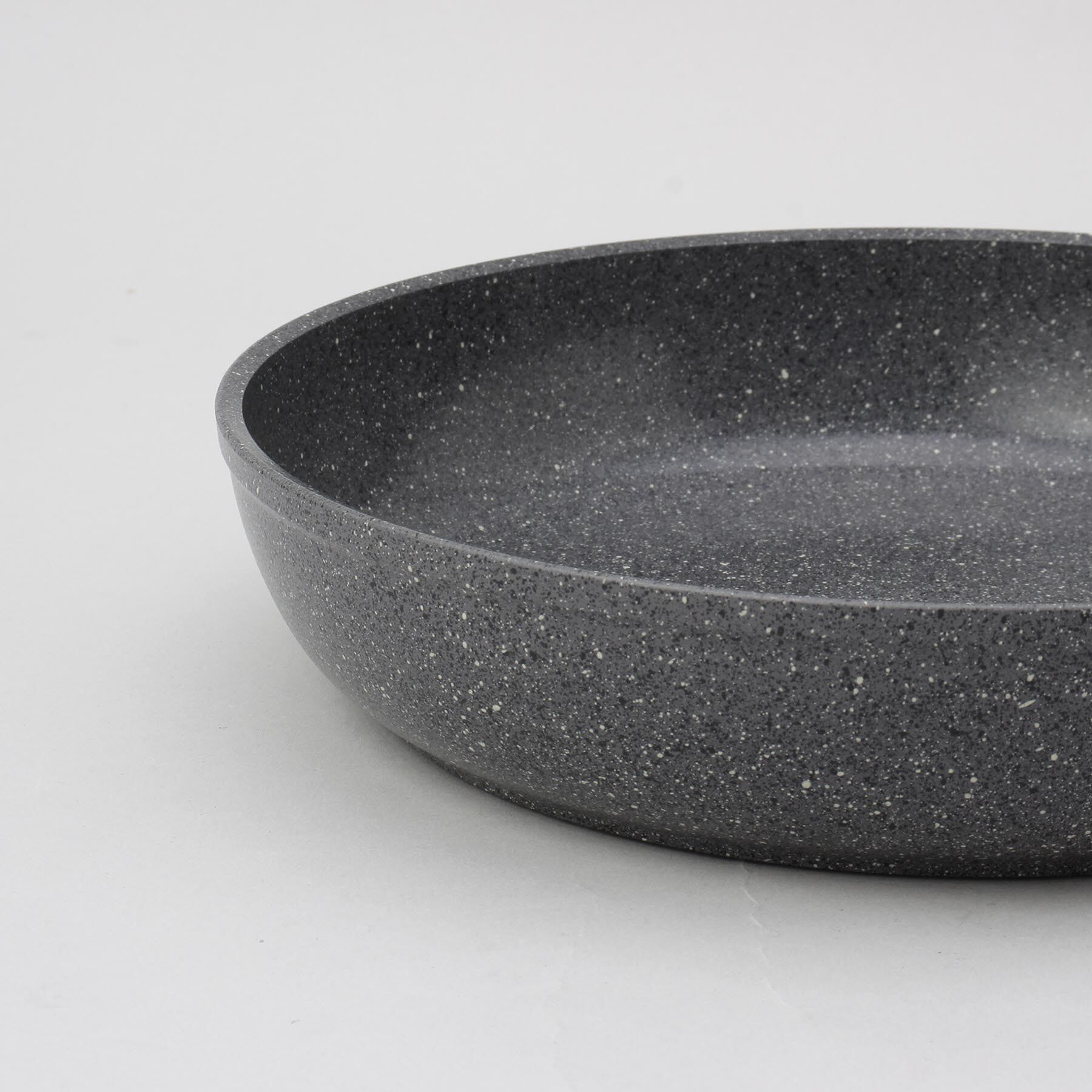 212 KITCHEN STORE「サリーナ セラミックフライパン 24センチ ＜BALLARINI バッラリーニ＞」|食器・キッチングッズ|