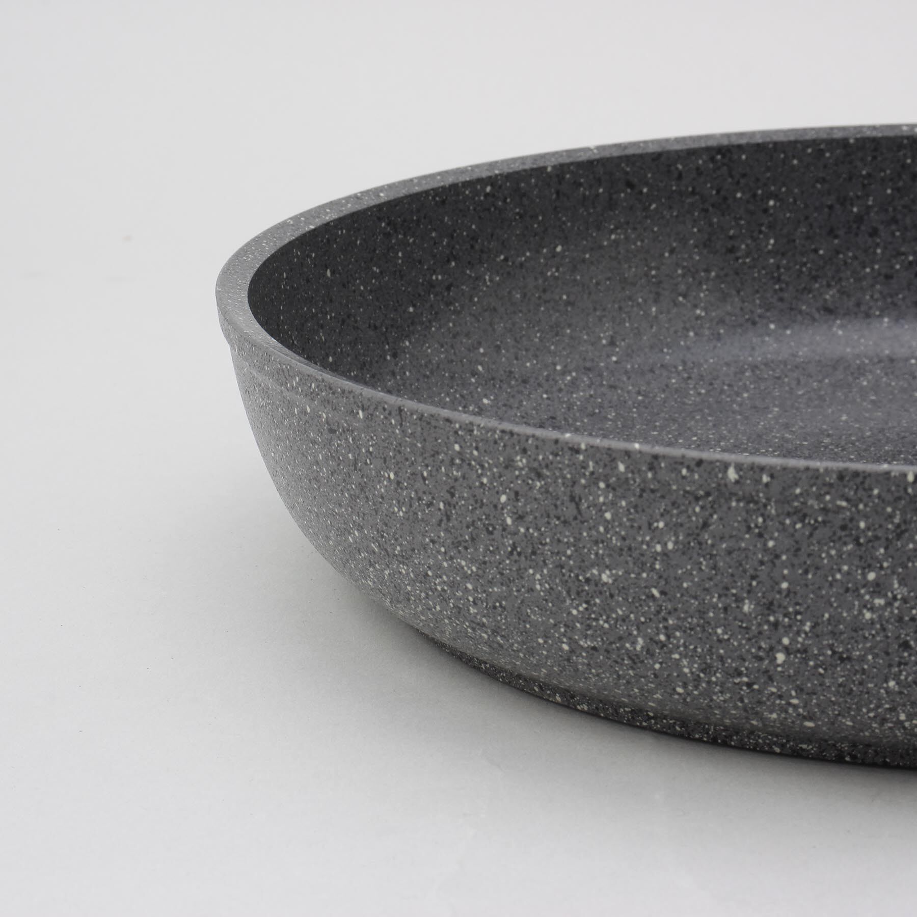 212 KITCHEN STORE「サリーナ セラミックフライパン 26センチ ＜BALLARINI バッラリーニ＞」|食器・キッチングッズ|