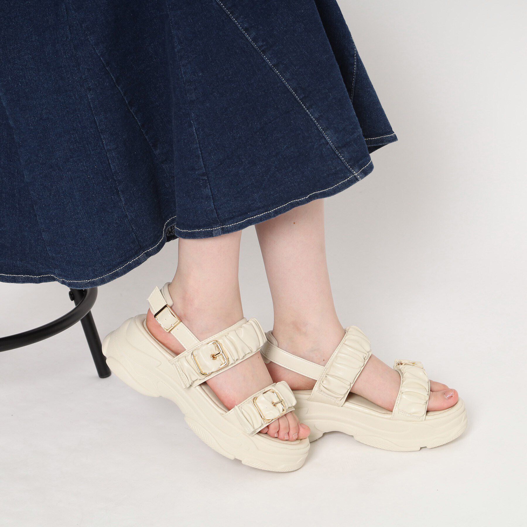 csT&P「厚底クシュクシュベルトスポサン」|サンダル|