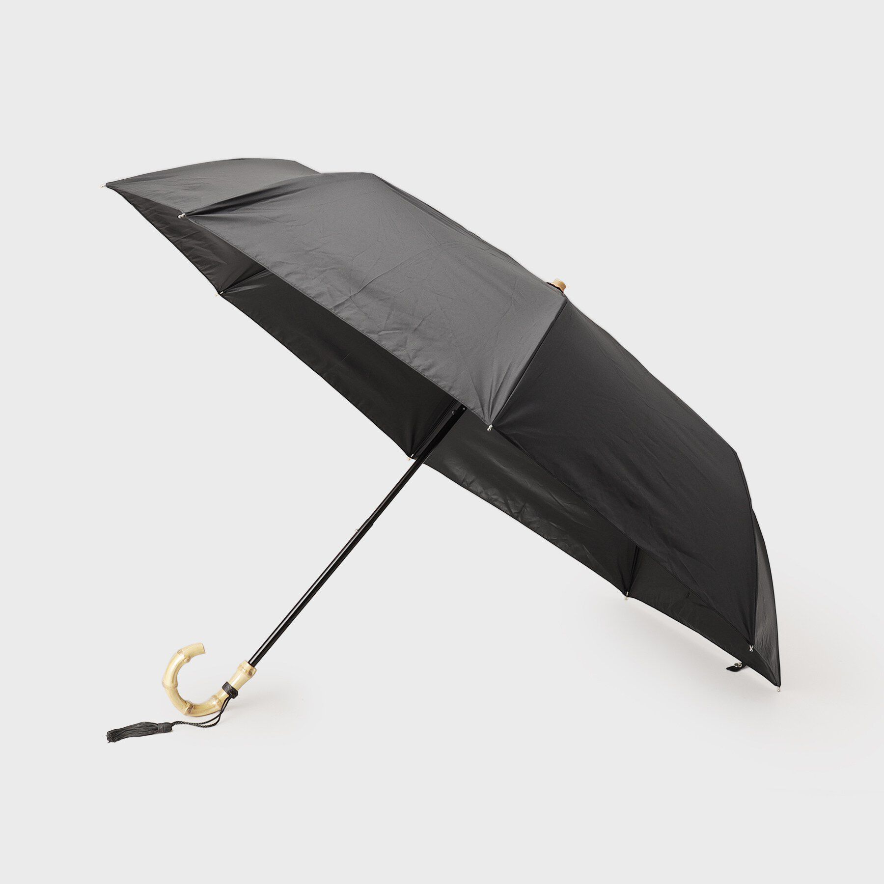 Ober Tashe「【晴雨兼用】8フレームラージ折傘」|傘|ブラック(019)
