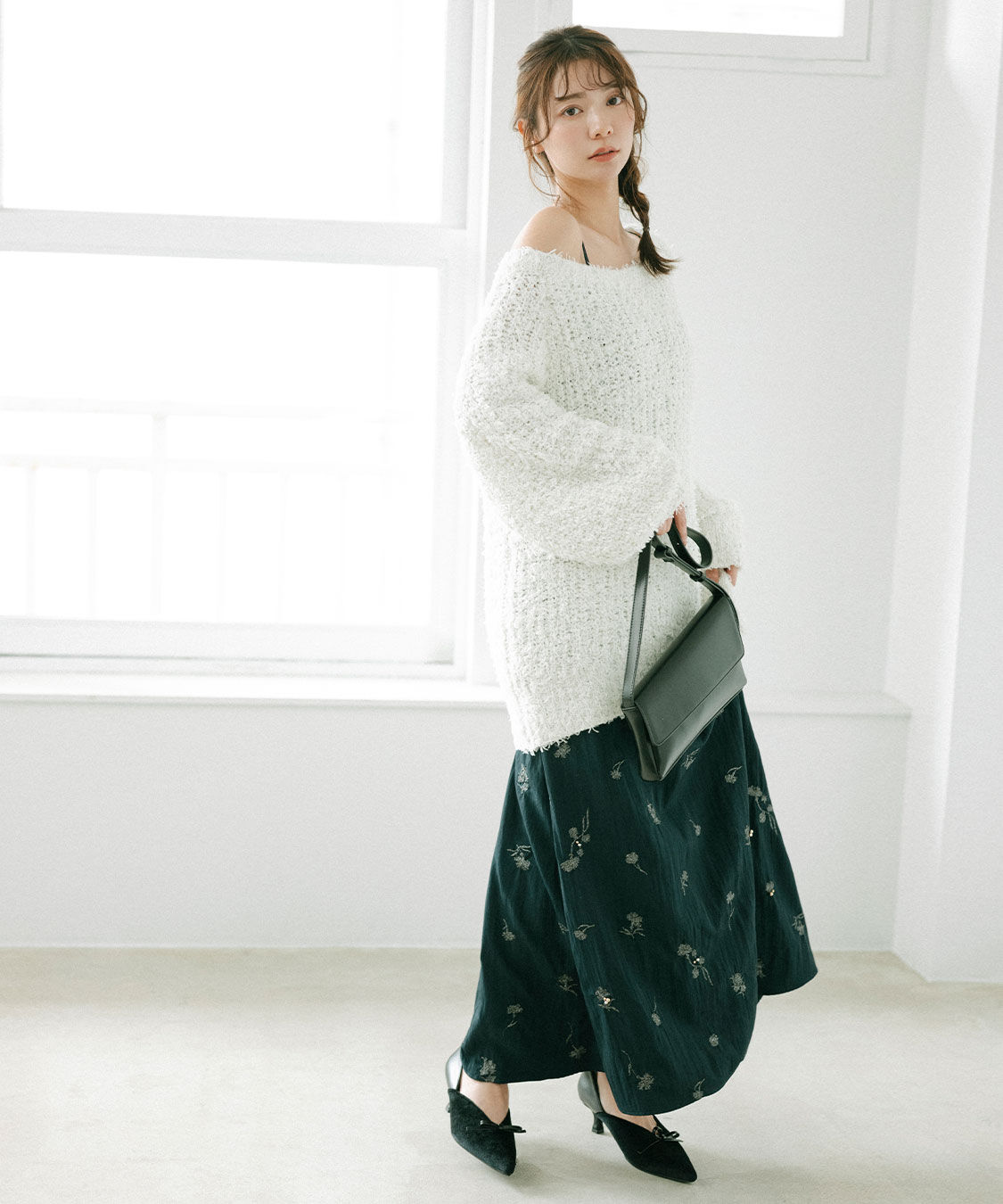 COCO DEAL「フラワー刺繍キャミワンピース」|ワンピース|