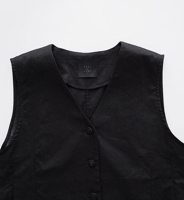 オオカミとフクロウ「フクロウと湖のほとりのシロツメグサ&ldquo;あわせ&rdquo;」|ベスト・ジレ|