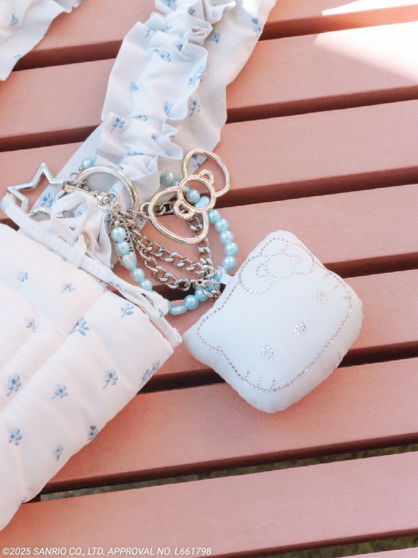 FURFUR「HELLO KITTYクリスタルチャーム」|キーケース|