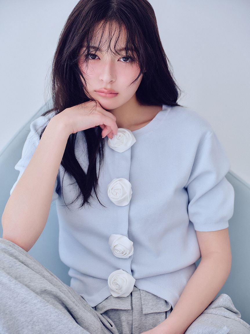 SNIDEL「【WEB限定/ROSE Collection】モチーフボタンニットカーディガン」|カーディガン|SAX