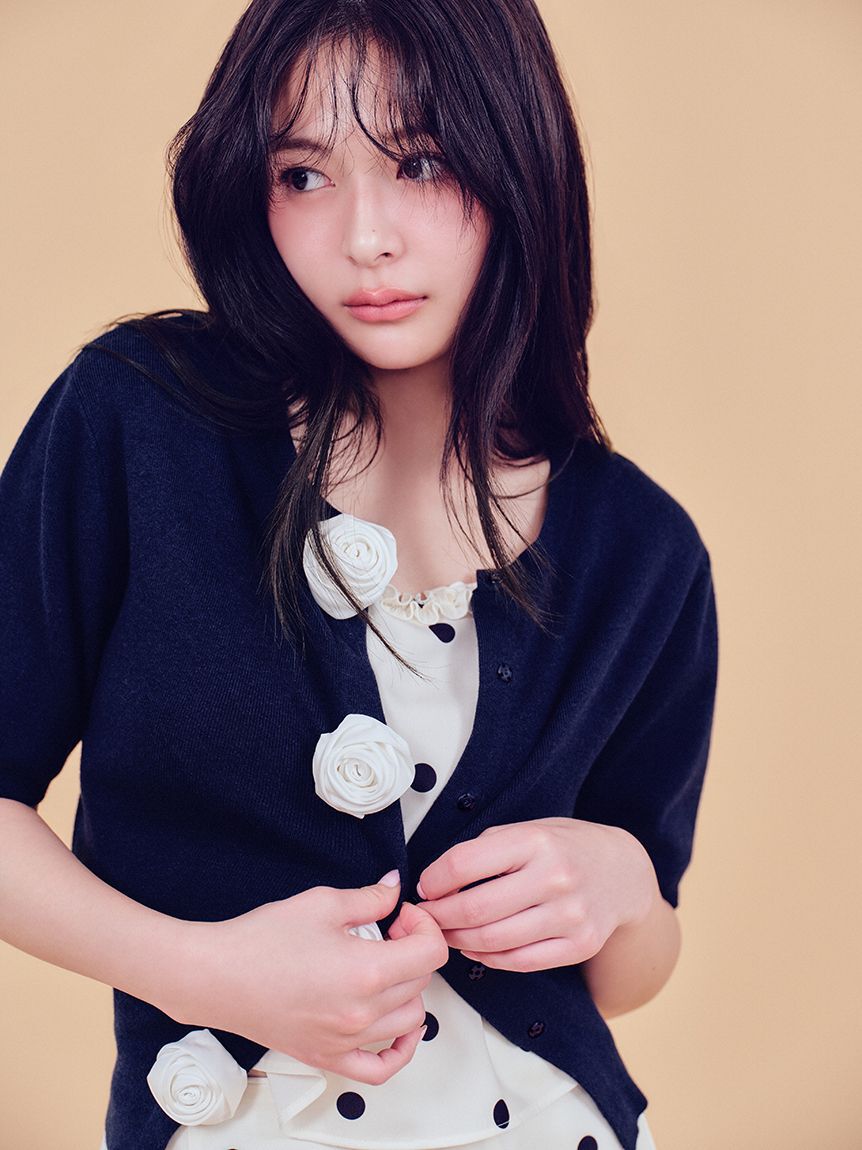 SNIDEL「【WEB限定/ROSE Collection】モチーフボタンニットカーディガン」|カーディガン|NVY