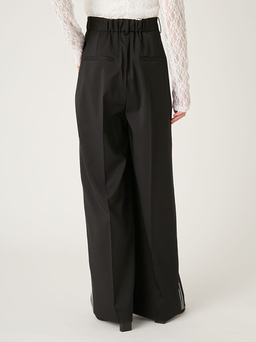 FRAY I.D「ツータックラインパンツ」|チノ|