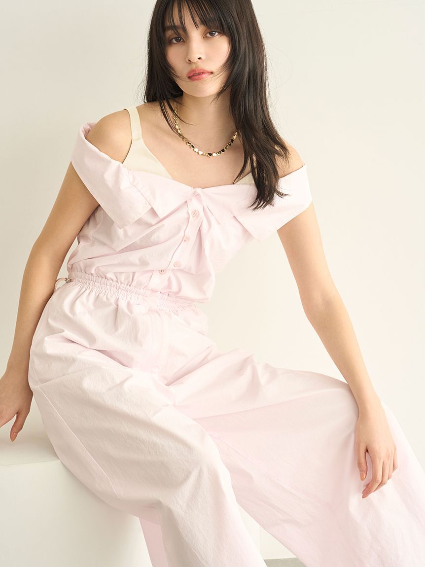 LILY BROWN「サテンキャミレイヤードオフショルコンビネゾン」|ワンピース|