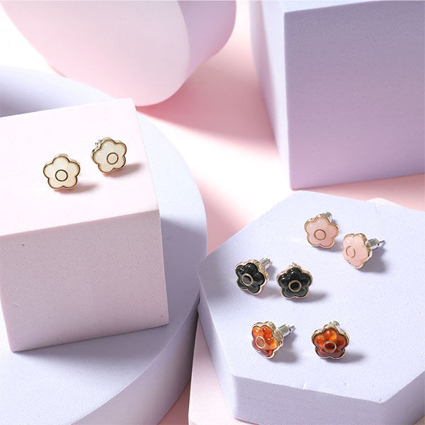 MARY QUANT「マーブルキャンディデイジー ピアス」|ピアス|