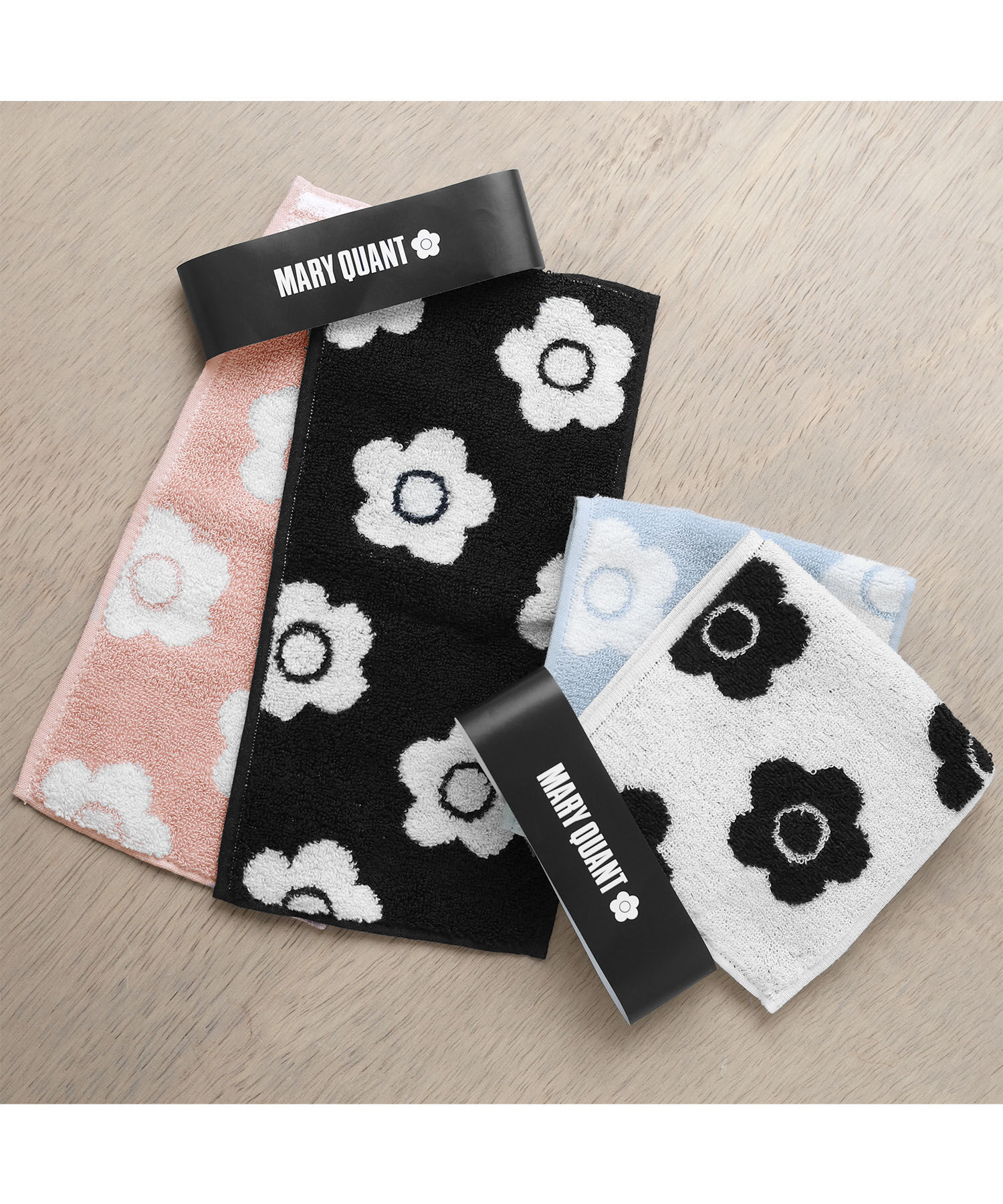 MARY QUANT「デイジーパターンハーフ タオルセット」|タオル|