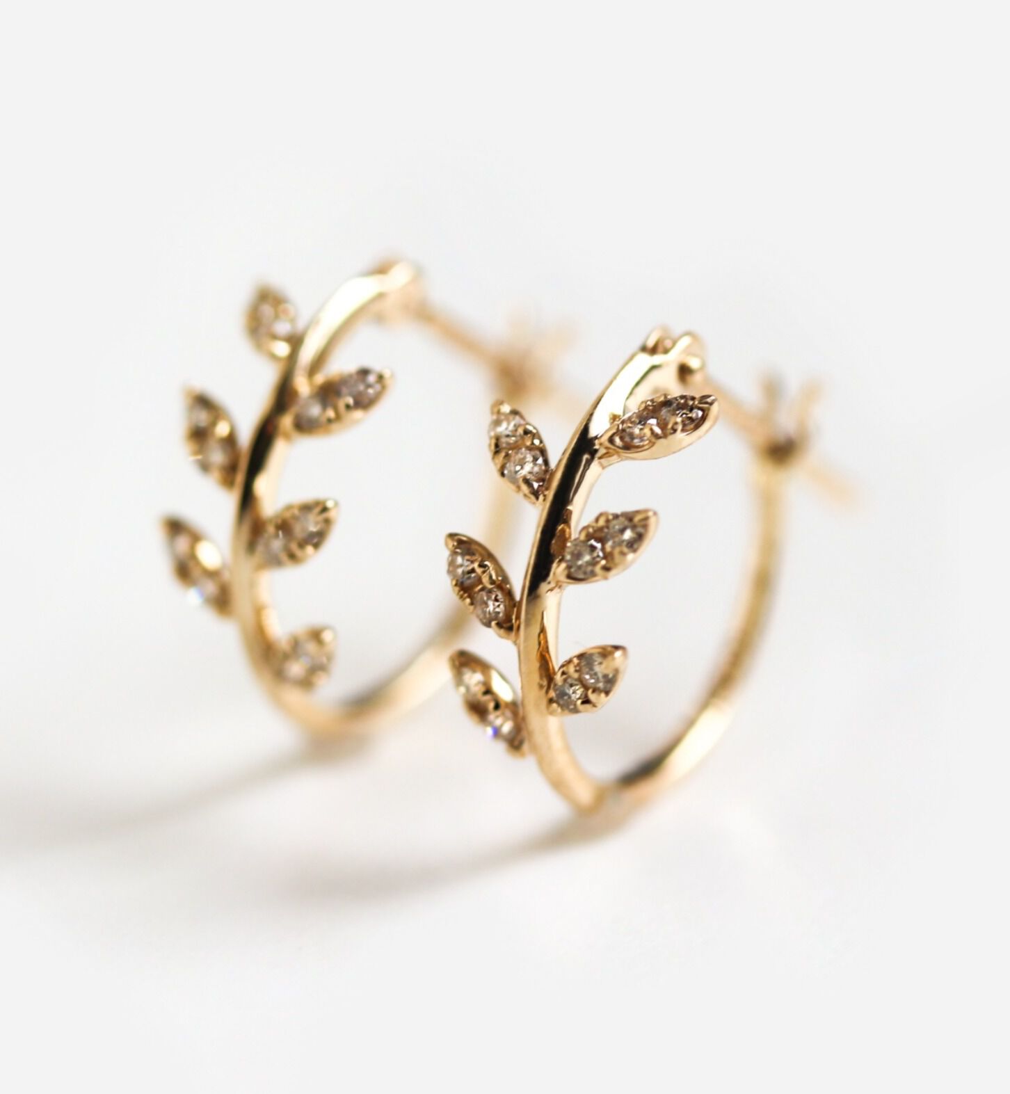  「ダイヤモンド サピン スナップ フープ ピアス | K10YG」|ピアス|