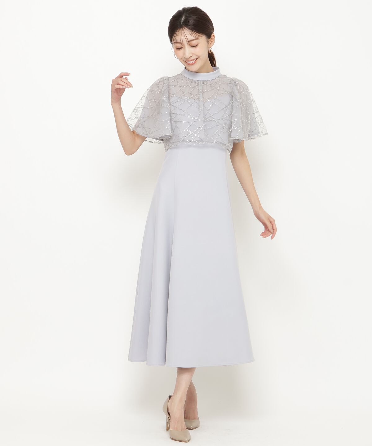 アンドクチュール「スパンコールチュールレイヤードレス」|ドレス|ライトグレー