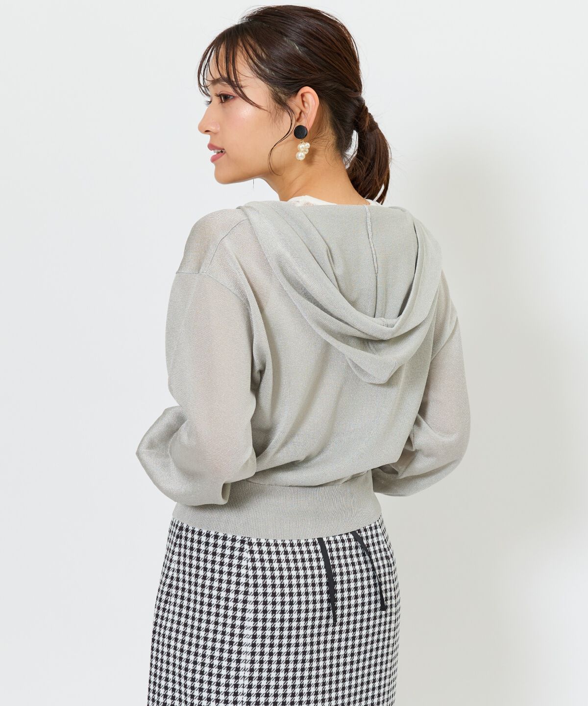 アンドクチュール「コンパクトシアーフーディー」|パーカー|