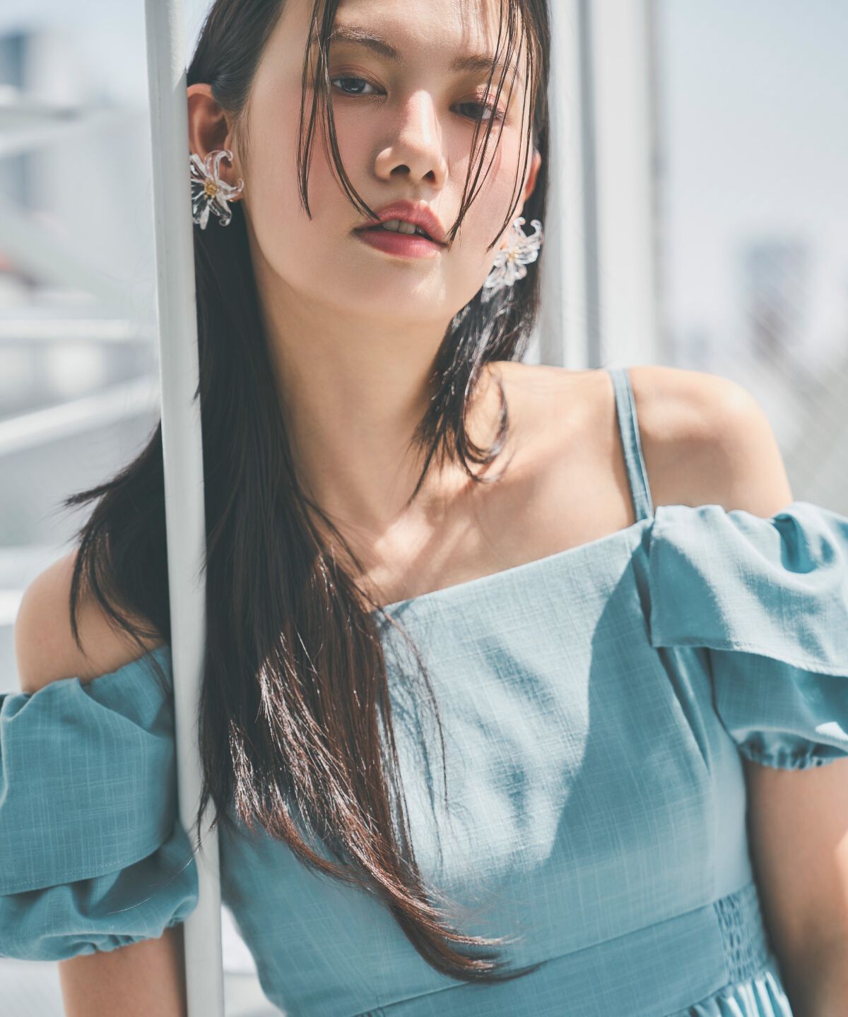 アンドクチュール「バックレースアップオフショルティアードワンピース」|ワンピース|