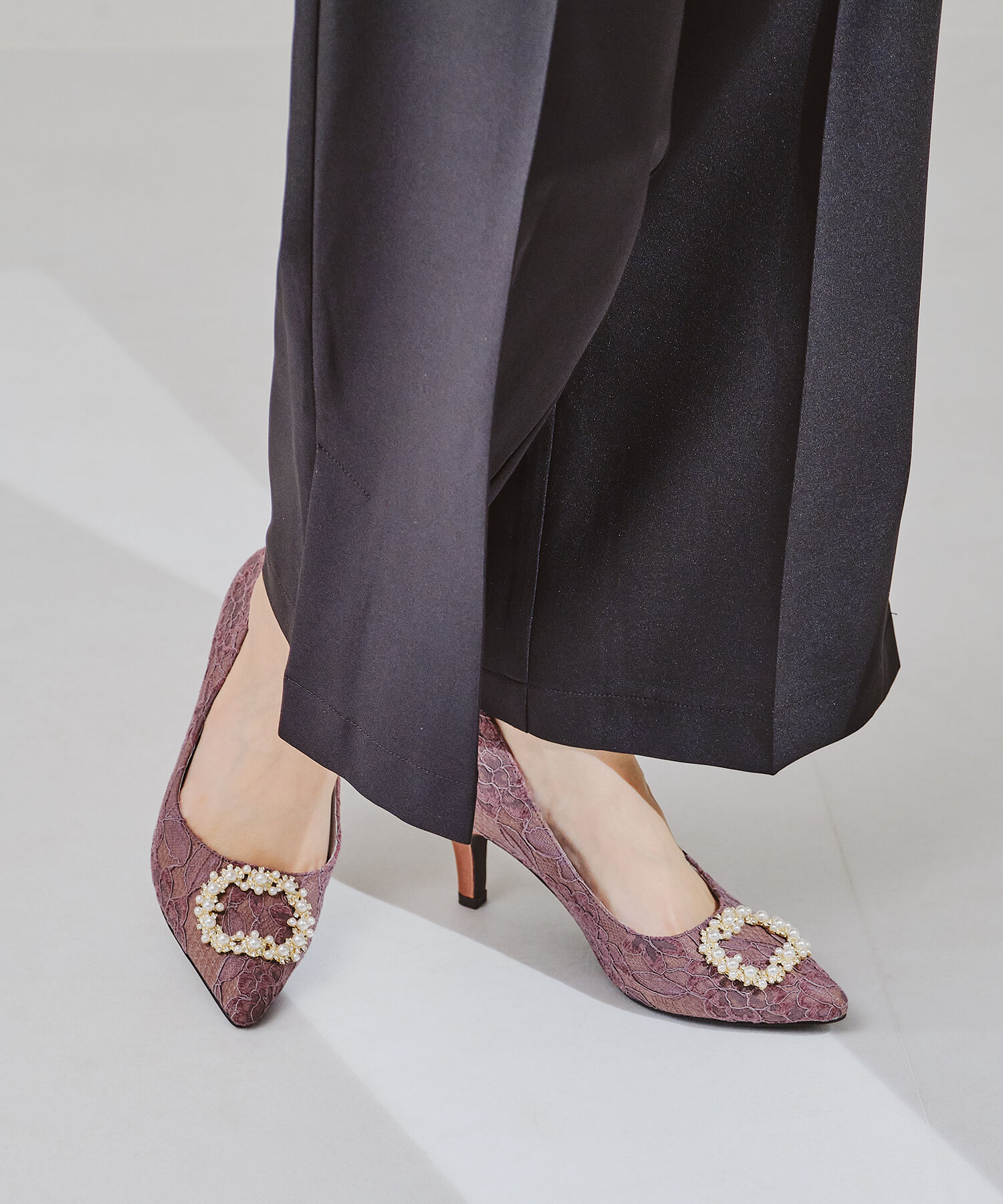 ORiental TRaffic「【オケージョン】パールバックルヒールパンプス/R-2016 パーティー 結婚式 ヒール7cm 人気」|パンプス|