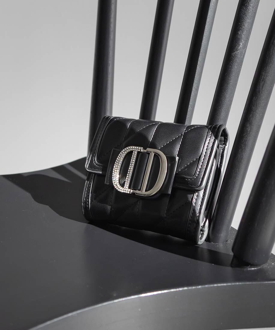  「ビジューパーツキルティング三つ折りウォレット」|財布|