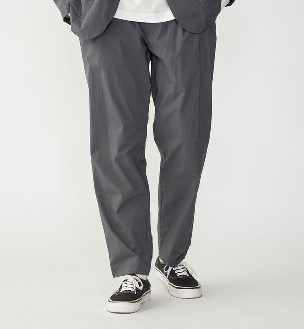 SHIPS「SHIPS: 〈セットアップ対応・手洗い可能・撥水加工〉ライト ナイロン イージー パンツ」|チノ|