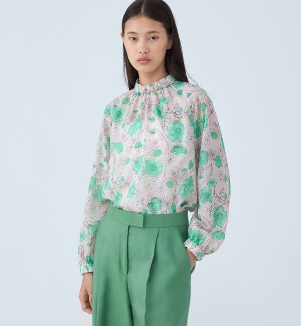 TOMORROWLAND collection「アネモネプリント ギャザースタンドカラーブラウス」|シャツ・ブラウス|