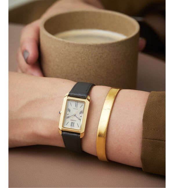 HIROB「CITIZEN L SQUARE Collection EW5622-09P Gold」|腕時計|