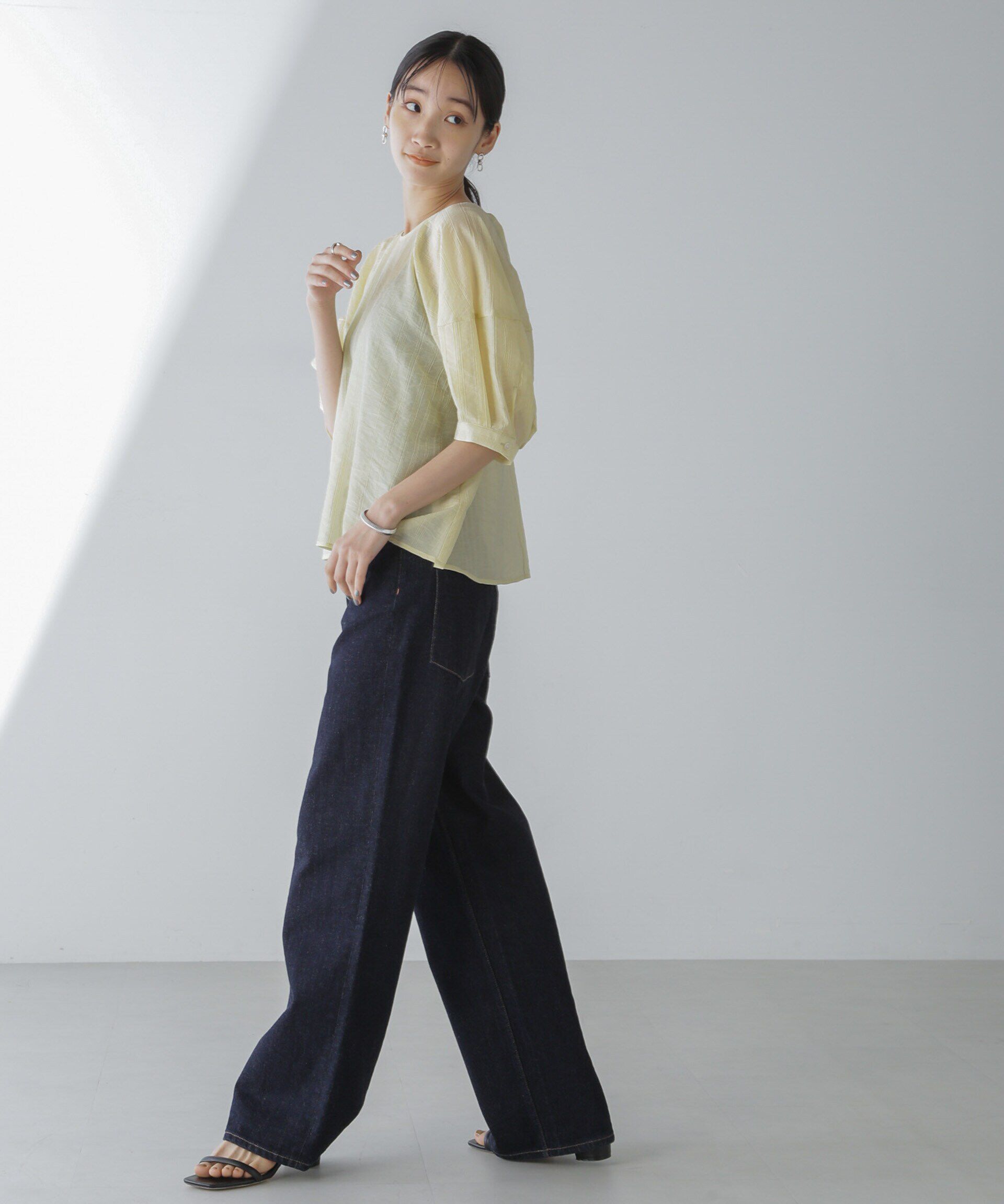 nano･universe「シアーストライプタックスリーブブラウス」|シャツ・ブラウス|