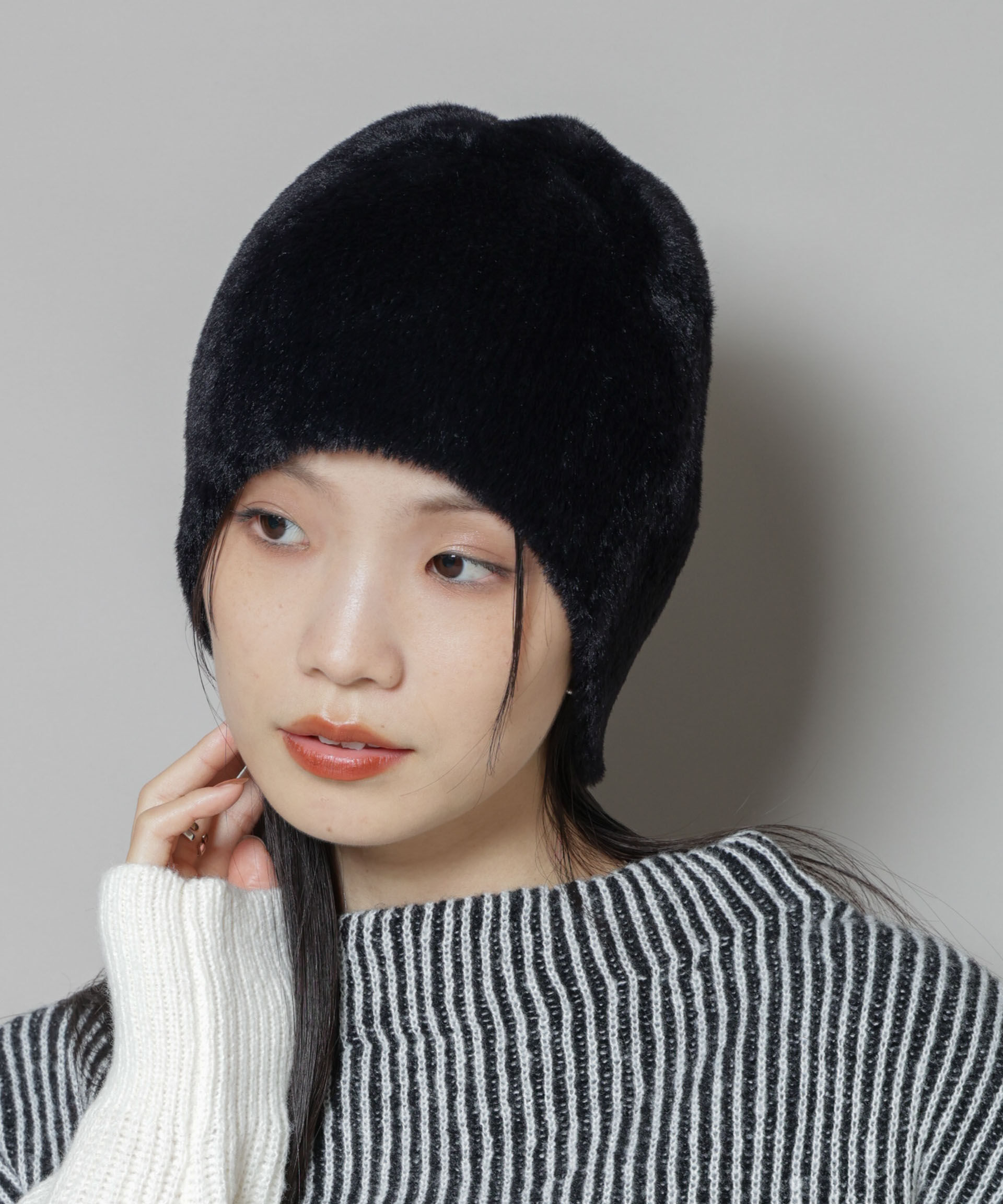 nano･universe「バックスリットシャギーニットワッチ」|キャップ・キャスケット|ブラック