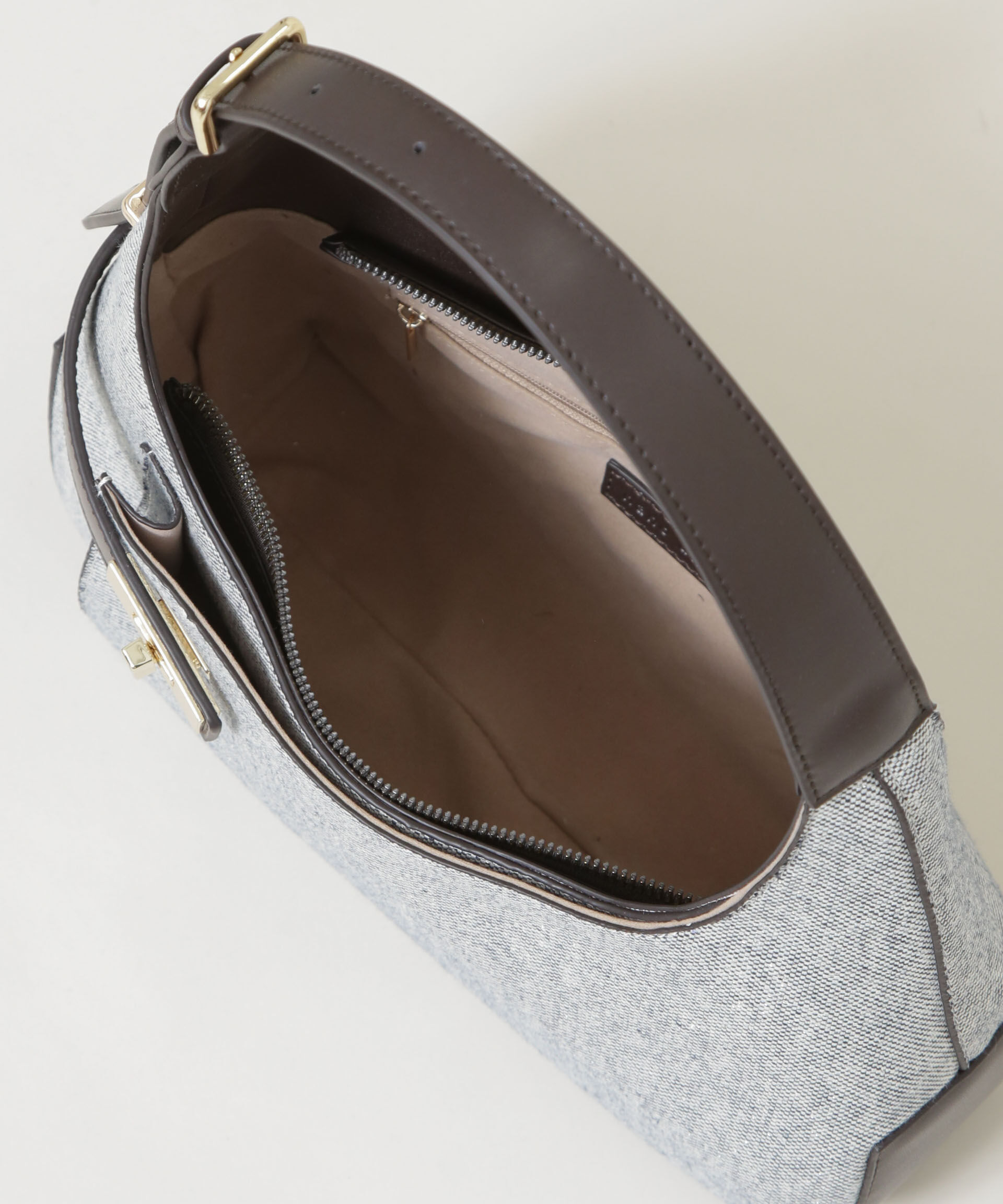 nano･universe「ターンロックベルトキャンバスワンハンドルバッグ」|ショルダー・メッセンジャー|