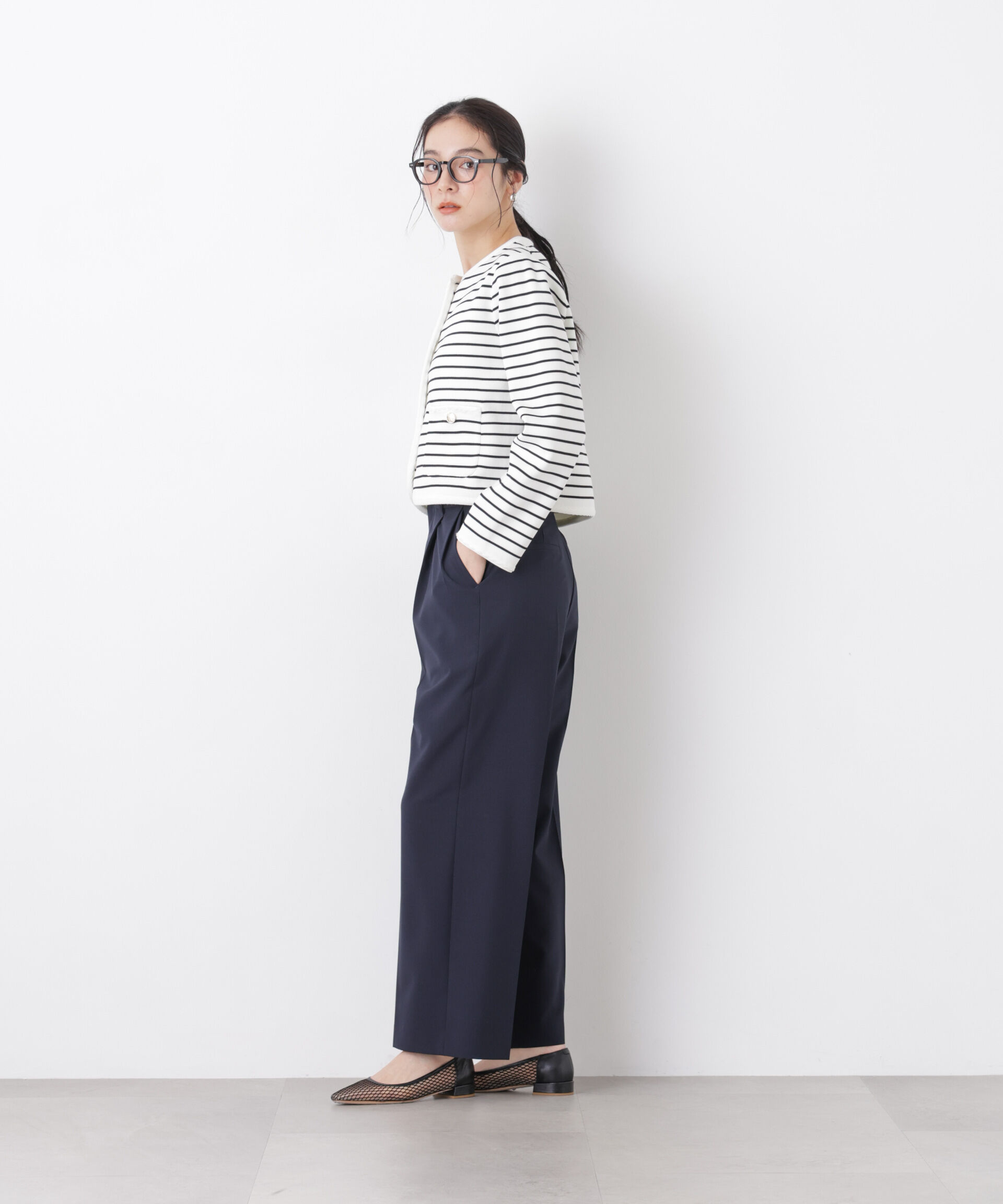 nano･universe「ライトファンクションタックセミワイドパンツ(セットアップ可)」|チノ|