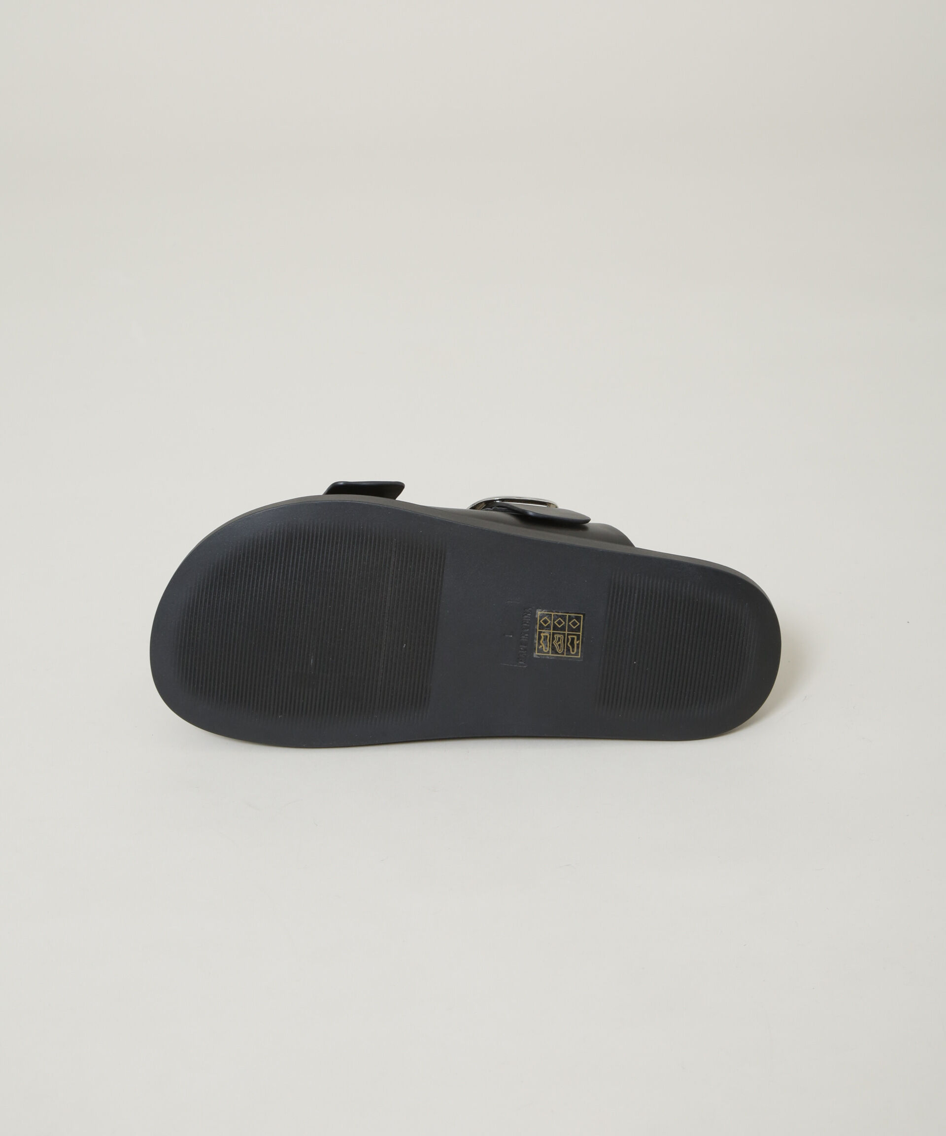 nano･universe「ビッグバックルサンダル」|サンダル|