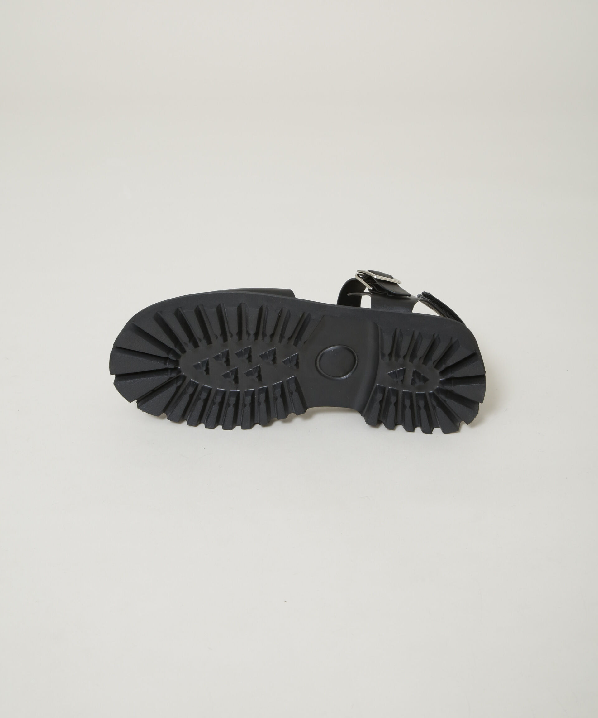 nano･universe「スタンダードストラップサンダル」|サンダル|