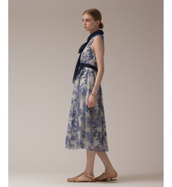 GRACE CONTINENTAL「フラワー刺繍ボウタイドレス」|ドレス|