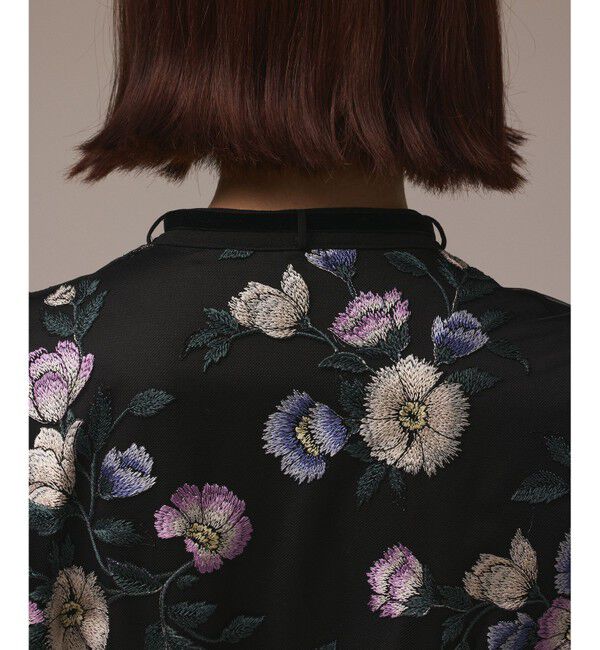 GRACE CONTINENTAL「マルチ刺繍フレアワンピース」|ワンピース|