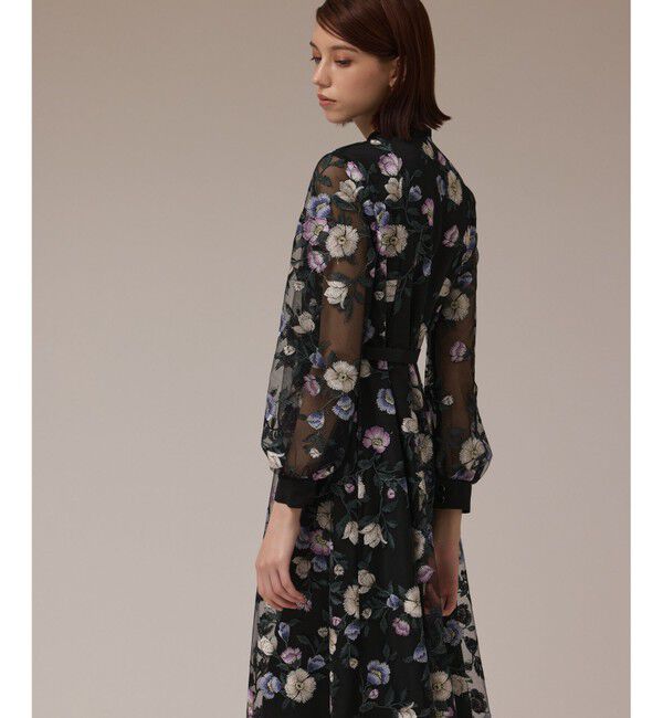 GRACE CONTINENTAL「マルチ刺繍フレアワンピース」|ワンピース|