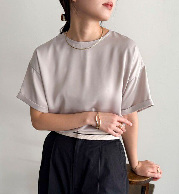 fredy emue「【WEB限定カラーあり】サテン半袖Tシャツブラウス」|シャツ・ブラウス|ベージュ