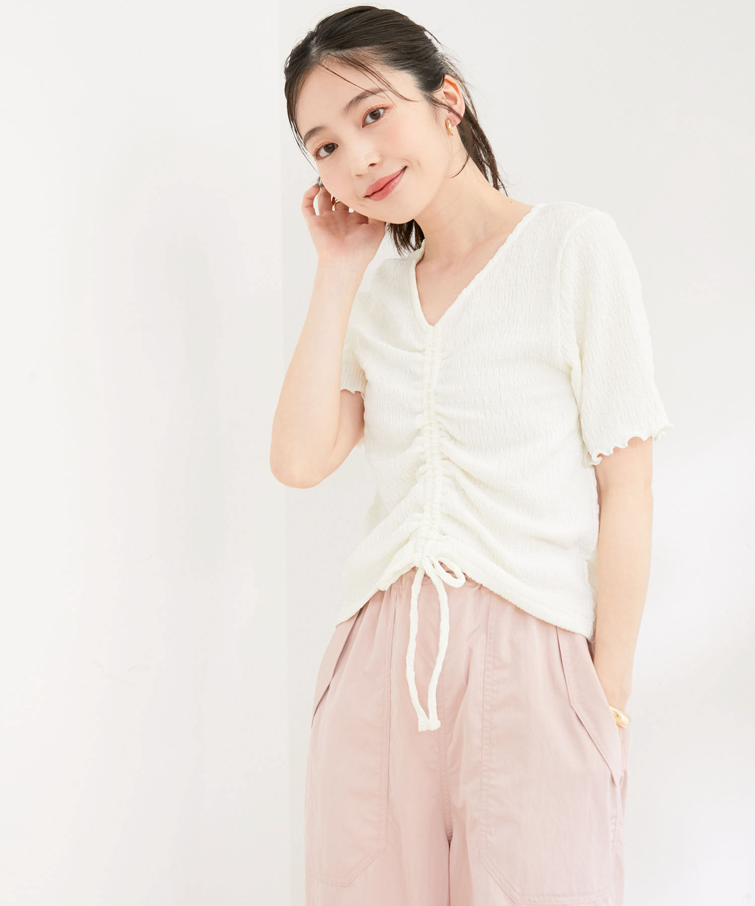 VIS「【洗える】ぽこぽこフロントシャーリングカットソー」|Tシャツ・カットソー|オフホワイト(15)