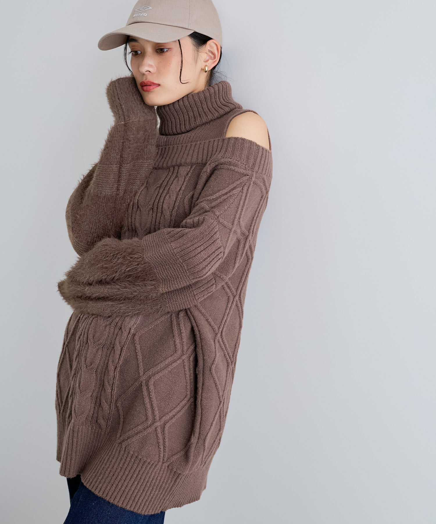 VIS「【洗える】オフショルケーブル編みミニワンピース」|ワンピース|