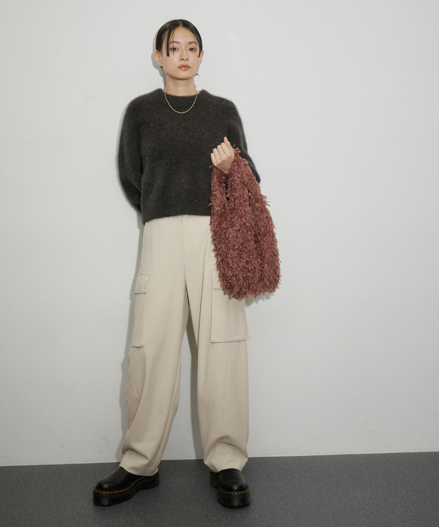 ADAM ET ROPE'「【サステナブル】ウーステッドカーゴパンツ」|カーゴ|