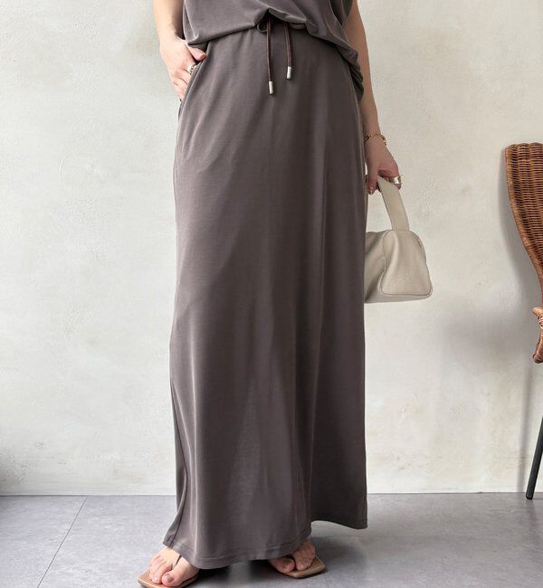  「【セットアップ可能】ソフトIラインスカート」|スカート|モカ