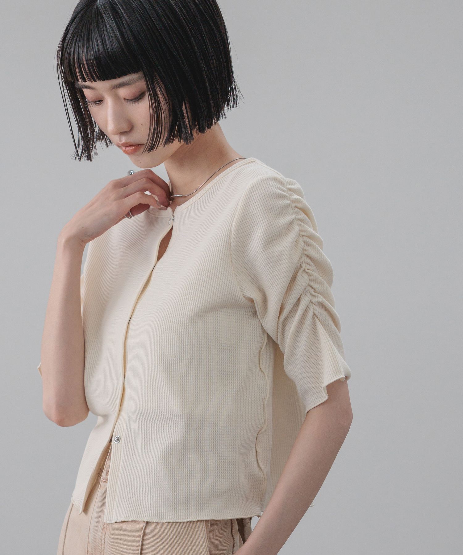 LOWRYS FARM「ショルダーパフカーディガン５Ｓ」|Tシャツ・カットソー|