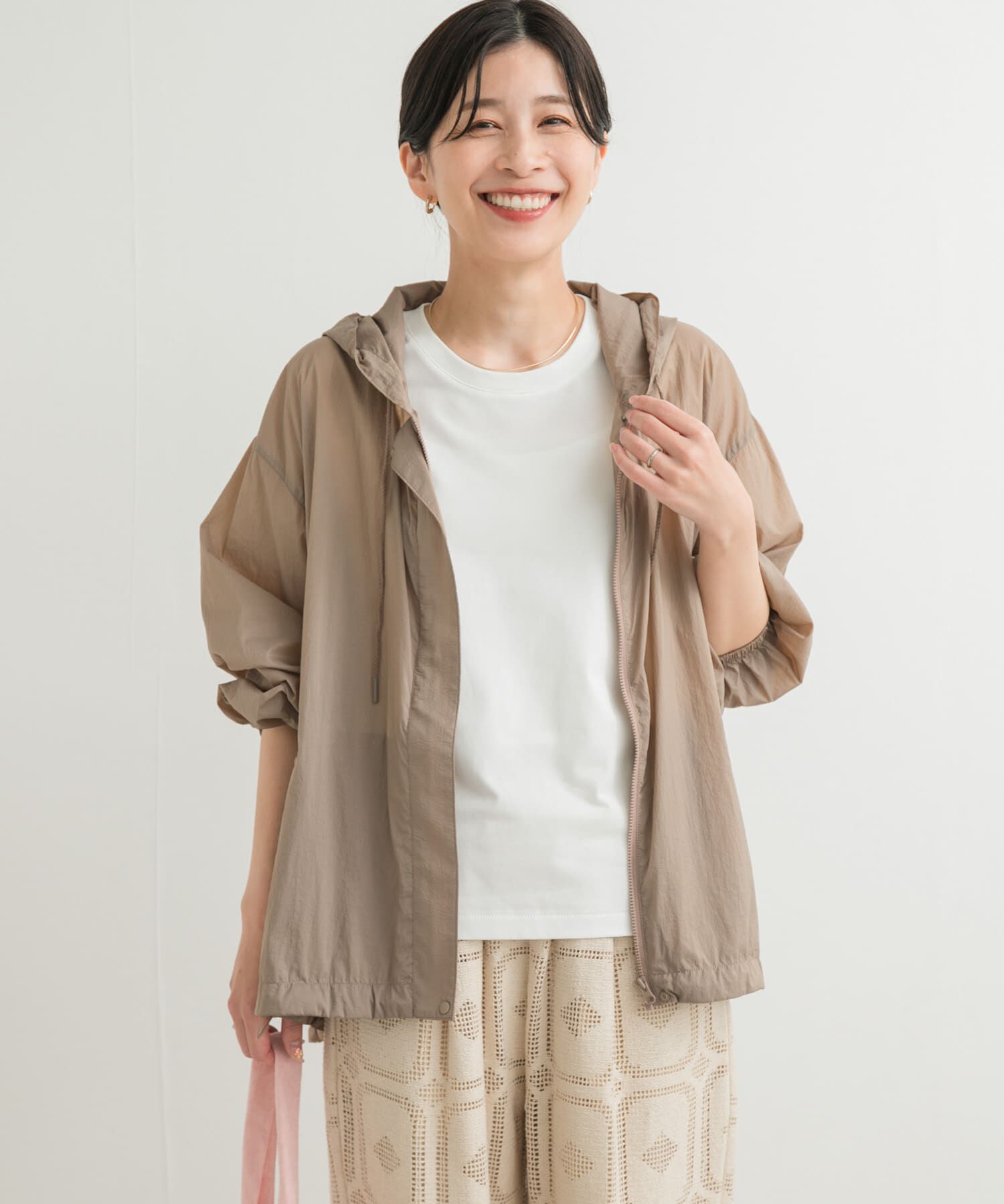 URBAN RESEARCH DOORS「『UR TECH』ポケッタブル撥水フレアパーカー」|アウトドア|