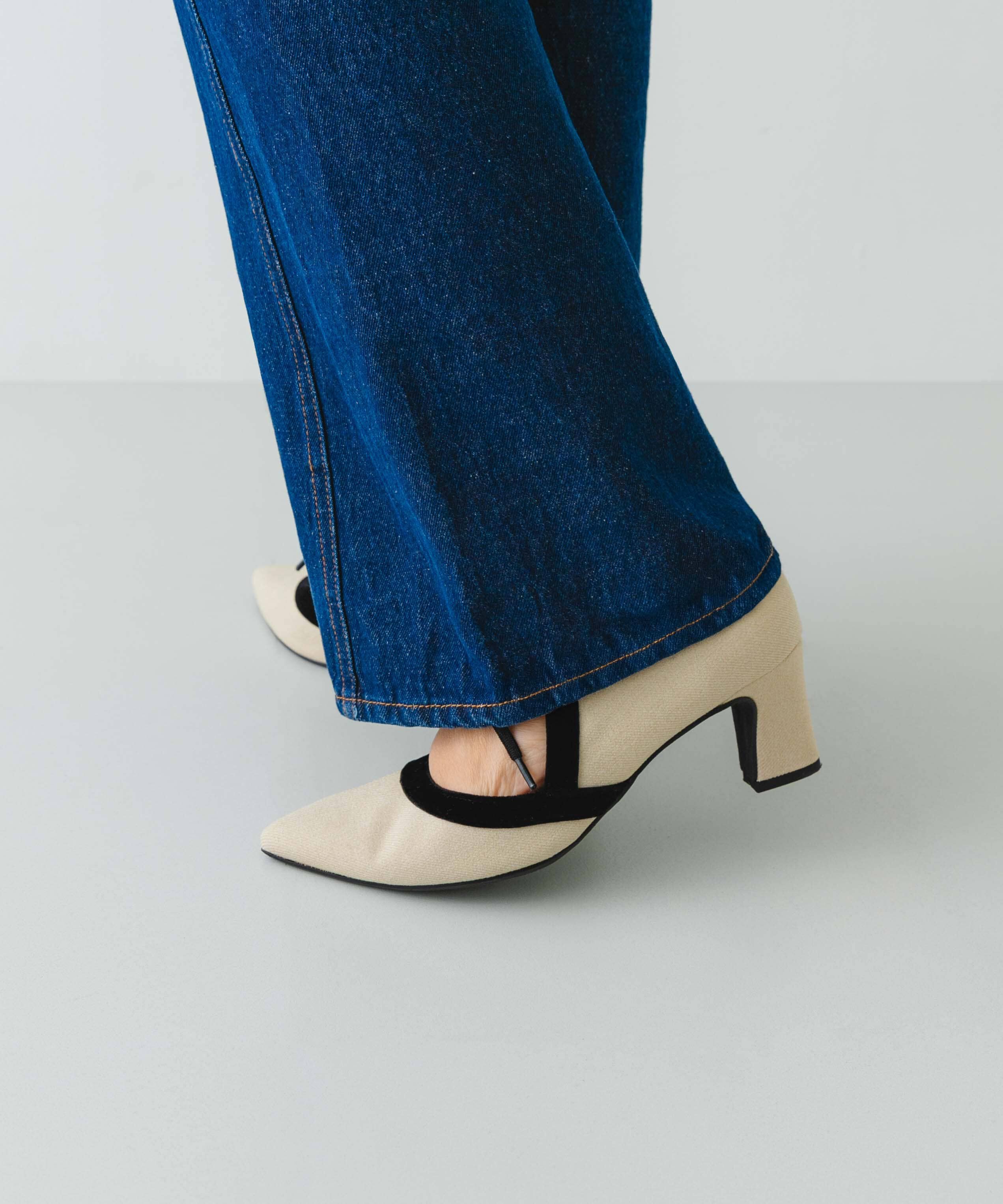 RODE SKO「『MADE IN JAPAN』チャンキーヒールリボンパンプス」|パンプス|