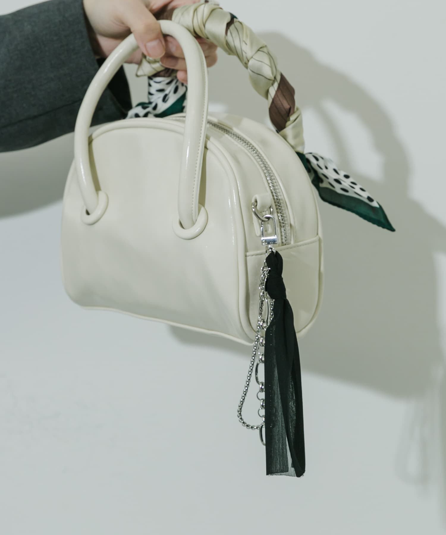 SMELLY「メタルパーツリボンキーチェーン」|チャーム・キーホルダー|