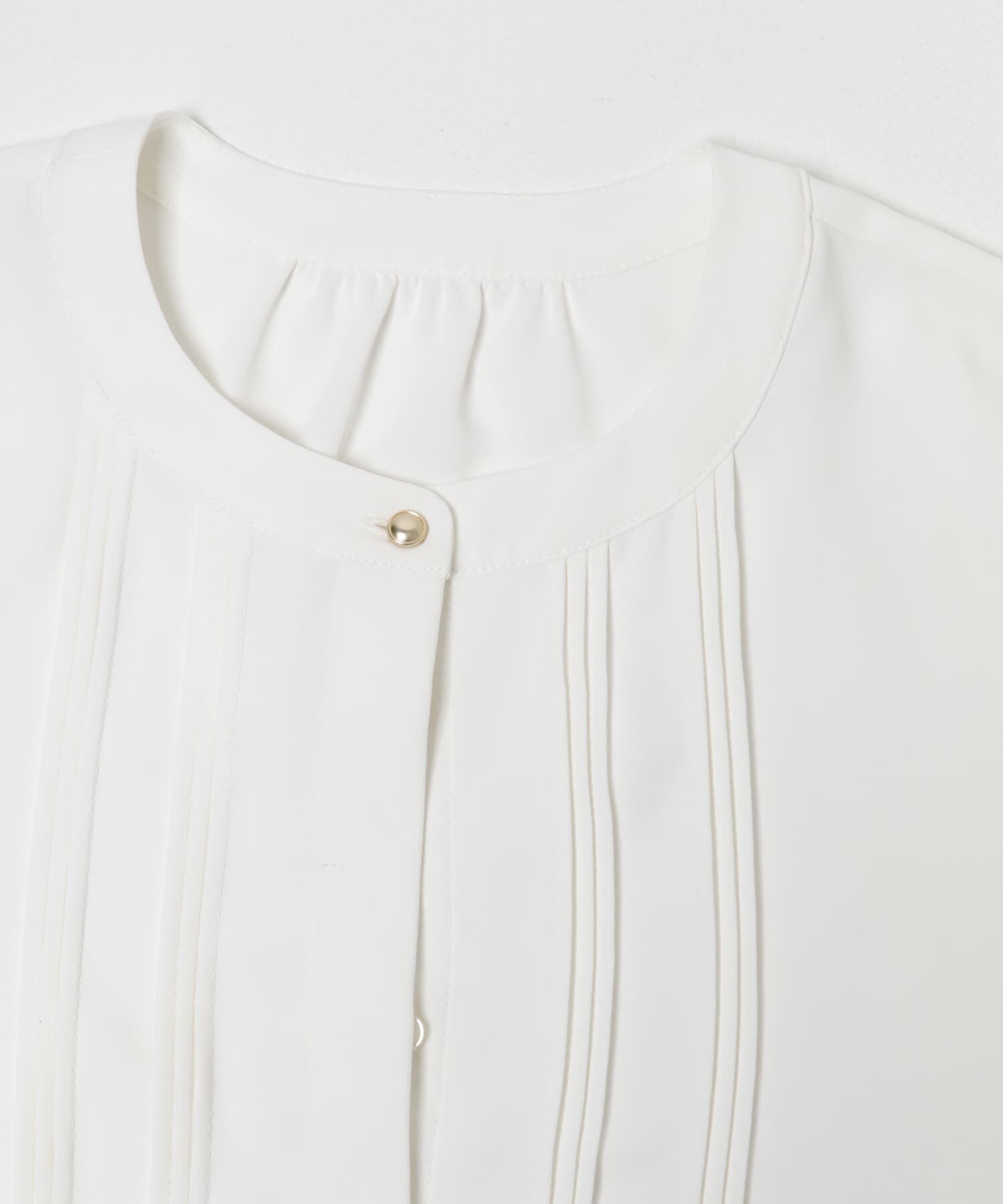 URBAN RESEARCH DOORS「ピンタックゴールドボタンブラウス」|シャツ・ブラウス|