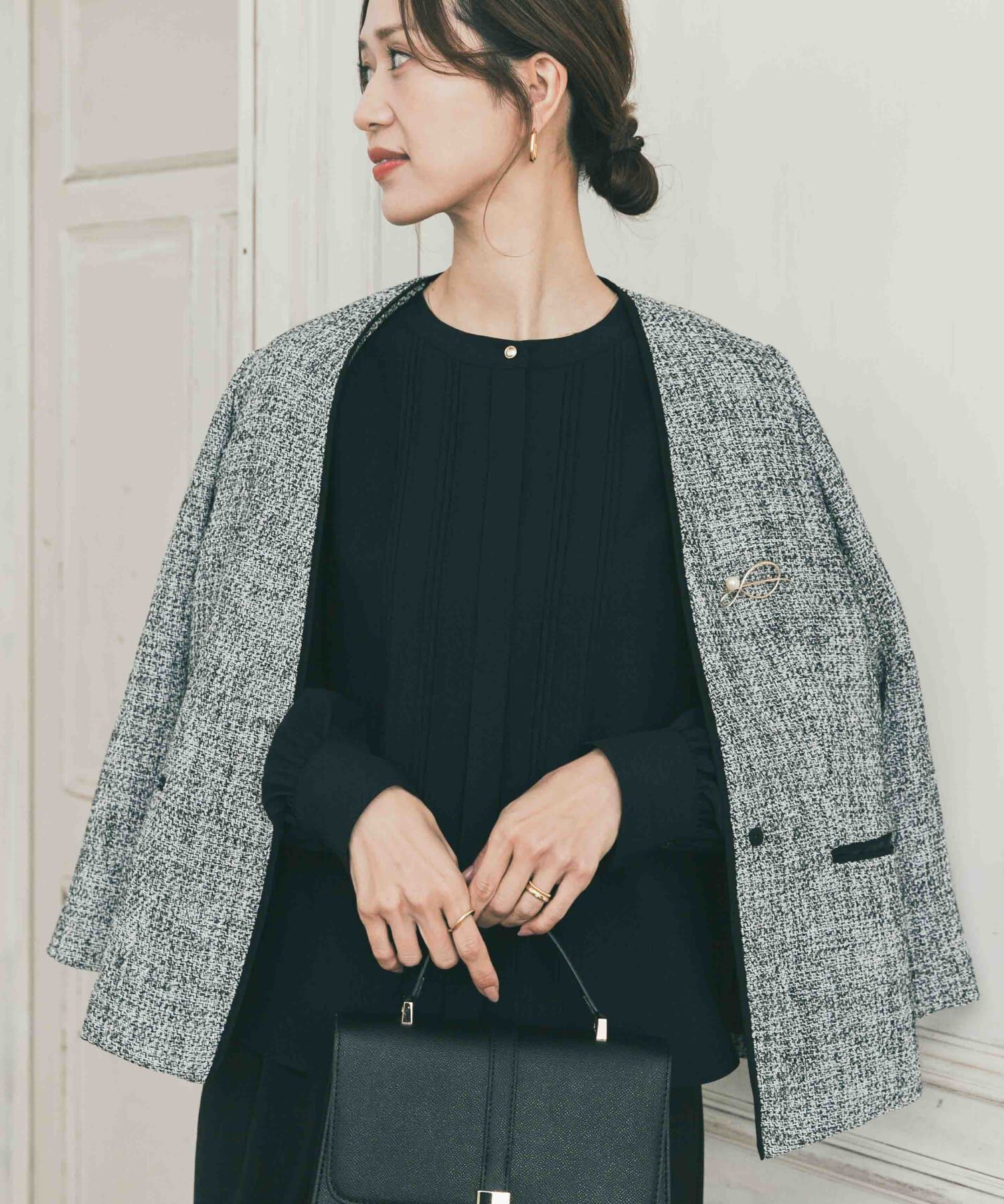 URBAN RESEARCH DOORS「ピンタックゴールドボタンブラウス」|シャツ・ブラウス|