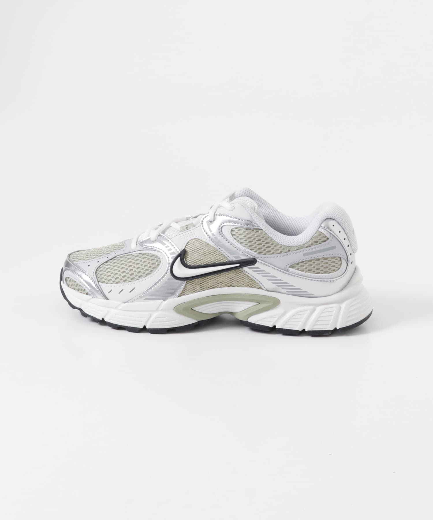 URBAN RESEARCH DOORS「NIKE　V5 RNR」|スニーカー|