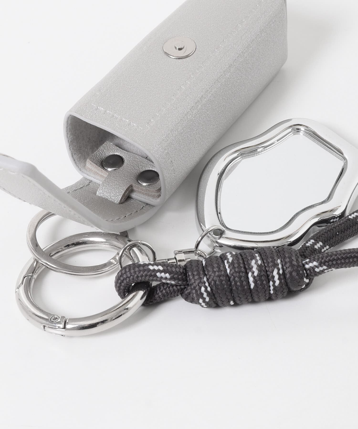 SMELLY「ミラーセットリップケース」|チャーム・キーホルダー|