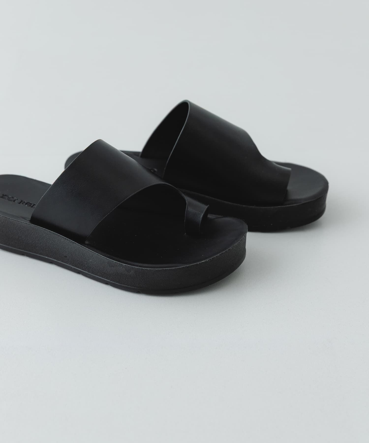 RODE SKO「厚底トングサンダル」|サンダル|