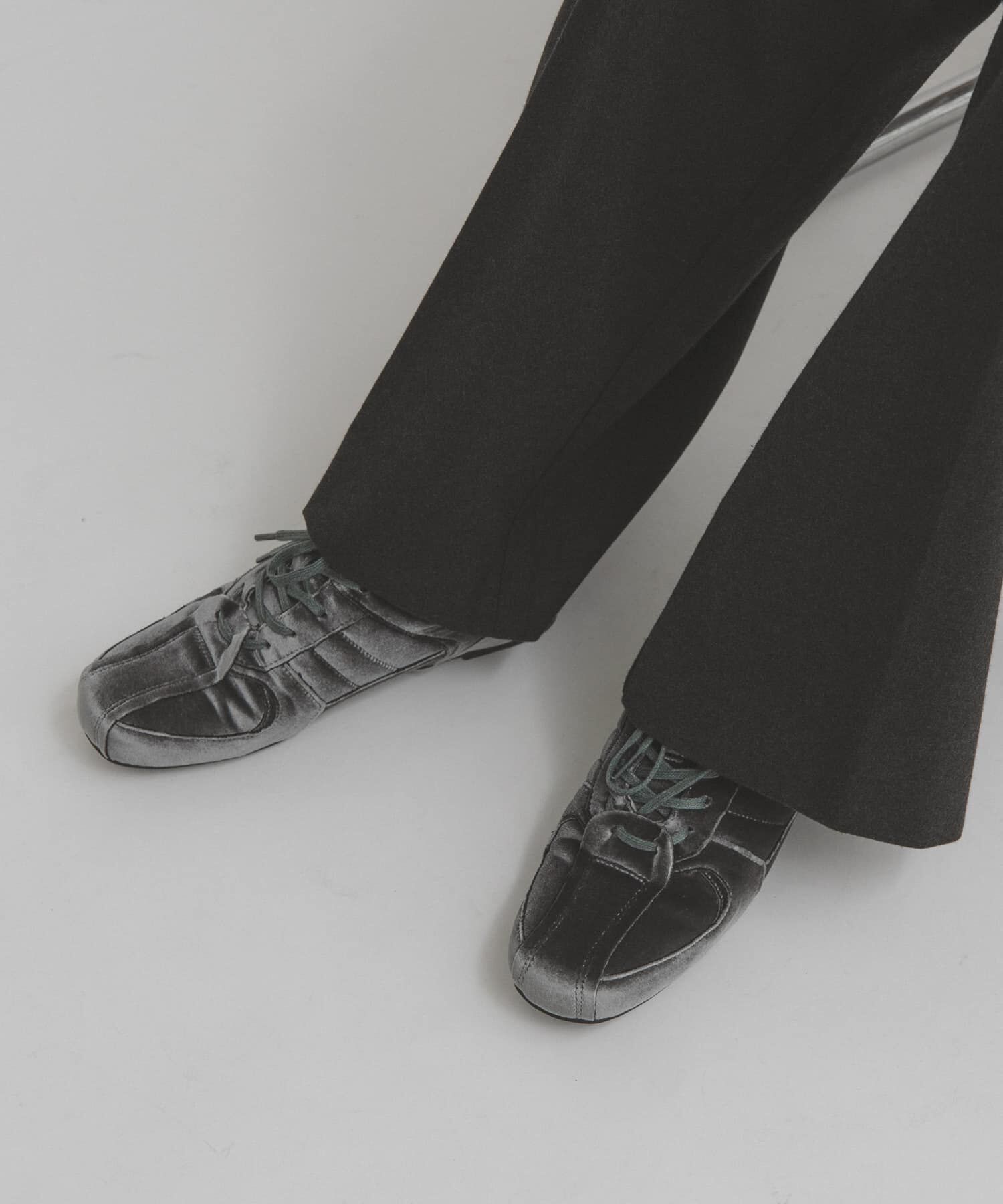  「ベロアスニーカー」|スニーカー|