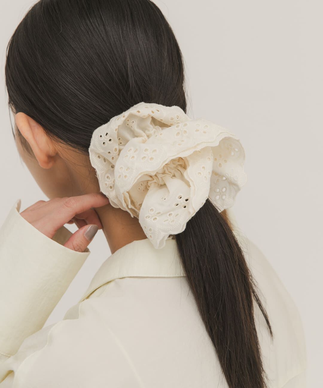  「レースシュシュ」|ヘアゴム・シュシュ|アイボリー