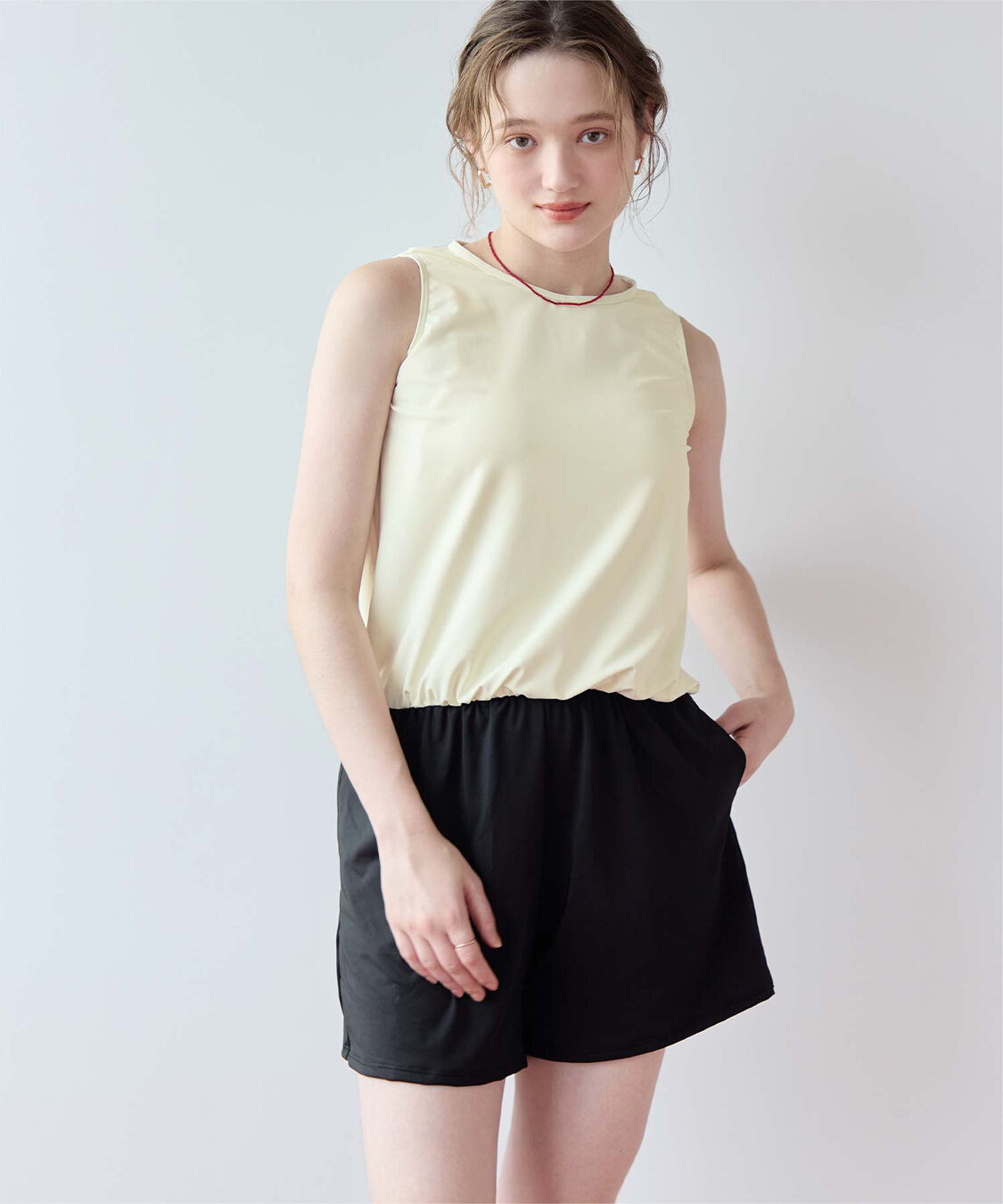 SEA DRESS「ﾊﾞｯｸﾘﾎﾞﾝﾉｰｽﾘｰﾌﾞｵｰﾙｲﾝﾜﾝ/水着」|コンビネゾン|オフホワイト