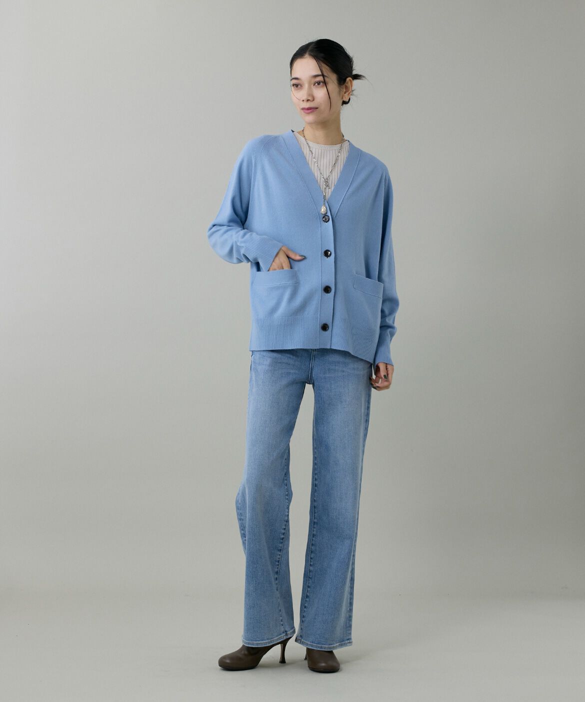 INED「Vネックカーディガン」|カーディガン|