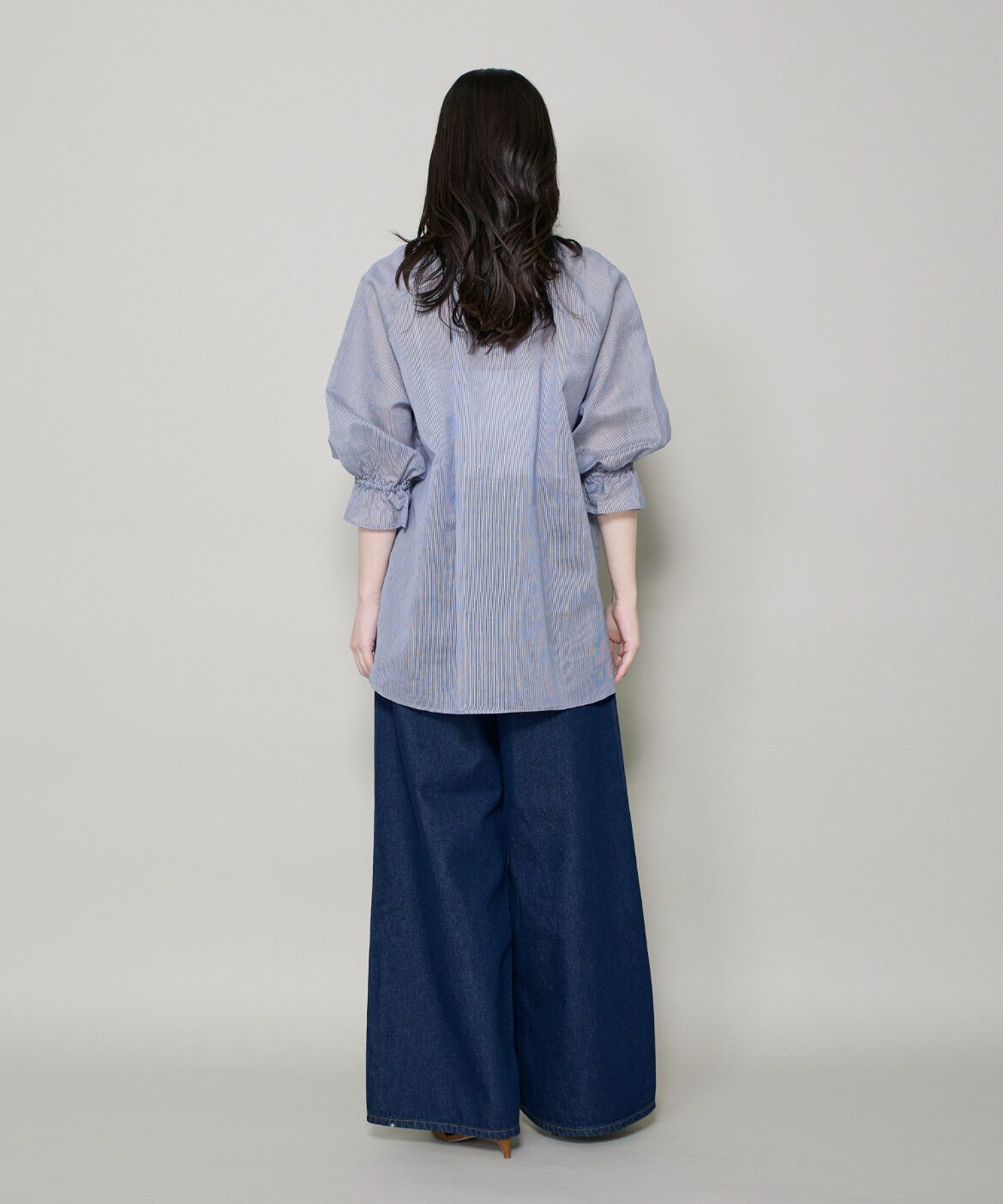 DAY by DAY it&rsquo;s international「コットンシルクギャザーフリルブラウス」|シャツ・ブラウス|